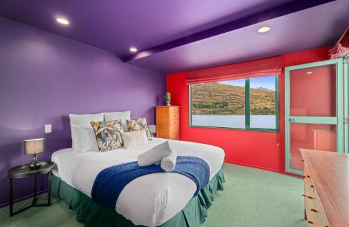 Queenstown Apartment | Charming Lakeside Apartment at Remarkables Retreat