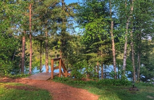 Presque Isle Cabin | Charming lakeside cabin open year round!