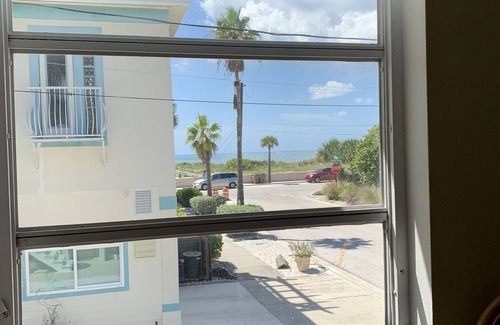 Pass-a-Grille Apartment | Charming large ‘old Florida’ apt, steps from Pass-A-Grille Beach!