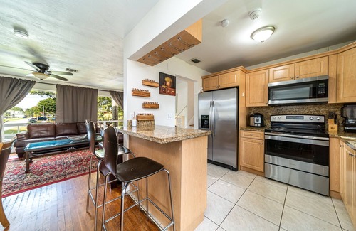 Pembroke Pines Villa | Charming & Large Pool Home 6
