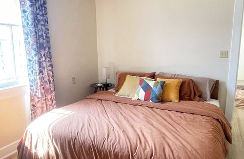 Saint Claude House | Charming, light-filled 2-Bedroom in New Orleans