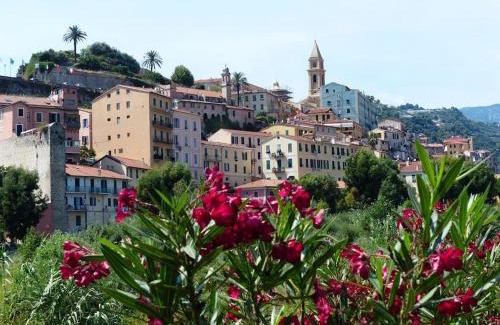 Ventimiglia House | Charming little house with patio close to Monaco
