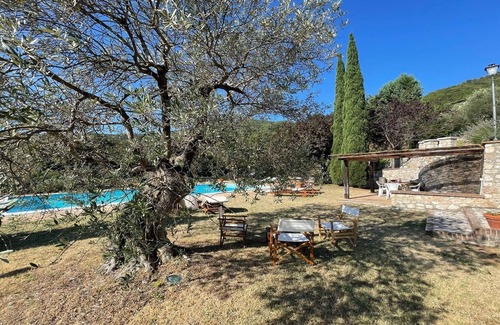 Baiano Apartment | Charming mansion with large pool, expansive grounds