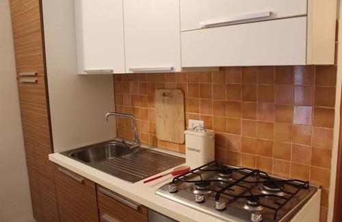 Tuscania Apartment | Charming Mara's Casina in Downtown, fabulous, free WiFi!