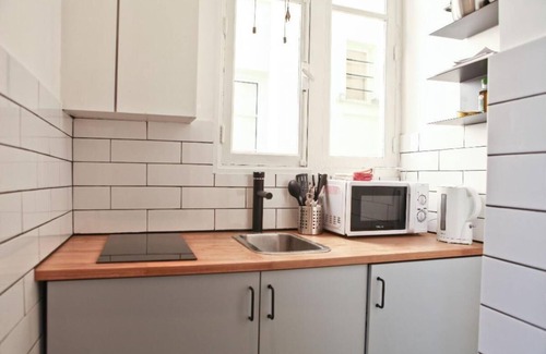 Quartier Sainte-Avoye Apartment | CHARMING MARAIS APARTMENT IN THE HEART OF PARIS RETREAT