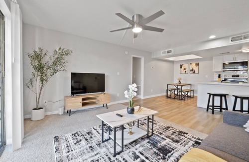 Mesa Apartment | Charming Mesa 1 BD Near ASU w/Pools, Game Room, Basketball Courts + more