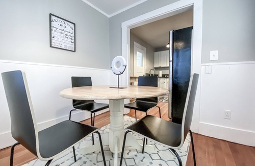 Powellhurst-Gilbert House | Charming metropolitan home in Portland