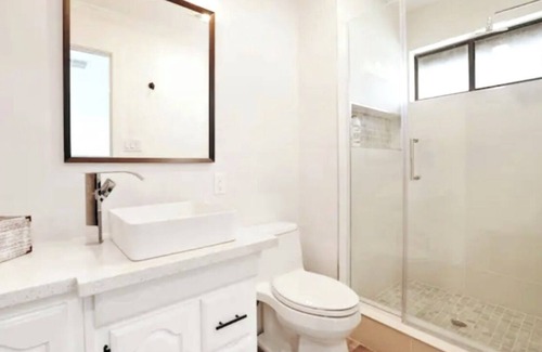 Modesto Apartment | Charming Mini Suite from Memorial Medical Center