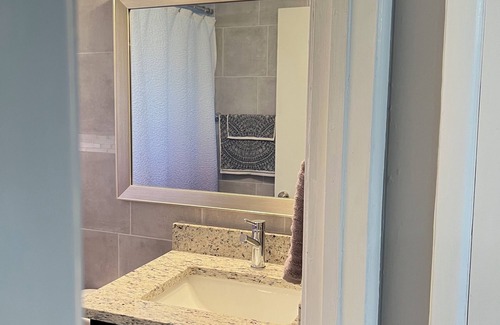 Mahncke Park House | Charming, modern 2-bedroom in Beautiful San Antonio, TX.