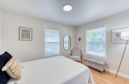 Fig Garden House | Charming Modern 3BR Fresno House