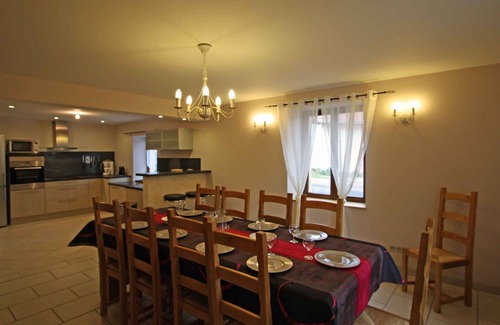 Rehaupal Cottage | Charming Mountain Getaway with Fireplace, Near Gérardmer – Sleeps 10, Pet Friendly