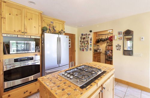 Carbondale House | Charming Mountain Home in River Valley Ranch