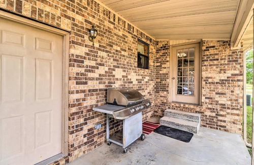 Mountain Home House | Charming Mountain Home Getaway with Gas Grill!