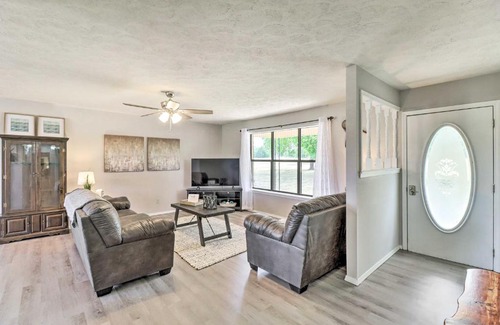 Mountain Home House | Charming Mountain Home Getaway with Gas Grill!