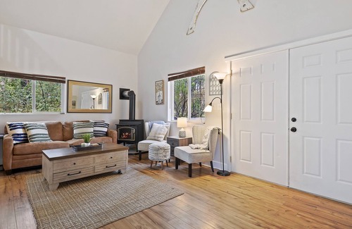 Garden Valley House | Charming mountain escape in Terrace Lakes