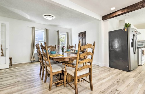 New London House | Charming New London Home < 1 Mi to River Taxi