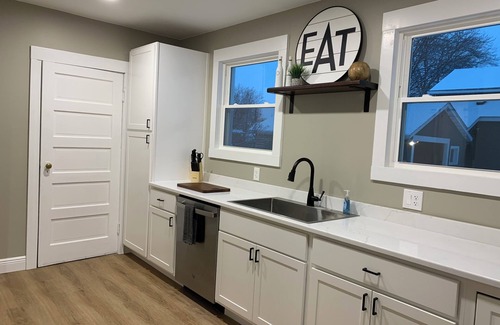 Lancaster House | Charming, newly renovated home in the village of Lancaster.
