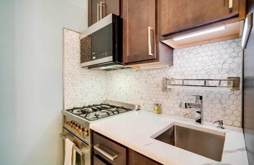 North End Apartment | Charming Ocean City Apartment Less Than 1 Mi to Boardwalk!