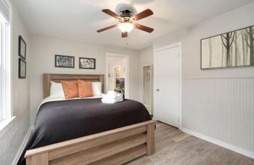 Capitol Hill House | Charming Old Town Bungalow with Free Cruiser Bikes
