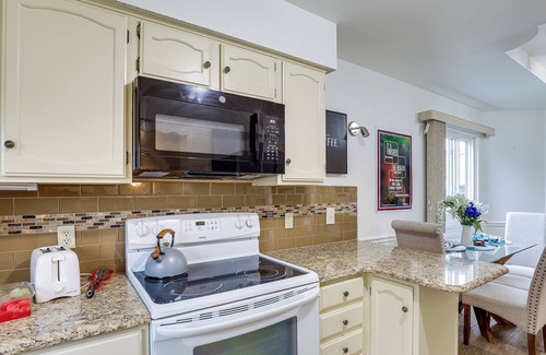 Chalco House | Charming Omaha Vacation Rental: 16 Mi to Downtown!