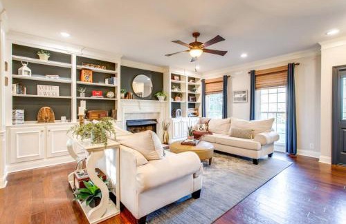 Franklin House | Charming Oxford Glen Estate 3bed 2.5bath Fire Pit