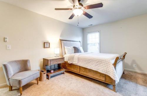 Franklin House | Charming Oxford Glen Estate 3bed 2.5bath Fire Pit