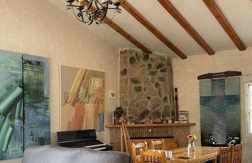 Caudete Villa | Charming painter's villa on the way to the Castles, pool, calm, authenticity