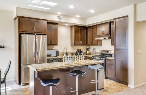 Patterson Condo | Charming Patterson Condo w/Grilling Stations