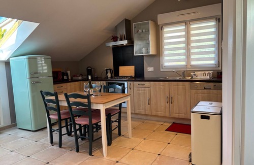 Voegtlinshoffen House | Charming pet friendly bungalow in the Vineyards with garden, deck and AC