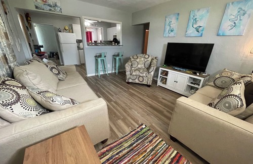 Ellinor Village House | Charming Pet Friendly Beach House! Quiet neighborhood, Steps away from the beach