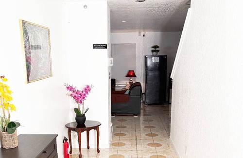 Wetmore Apartment | Charming Private room with AC, WiFi in beautiful San Antonio