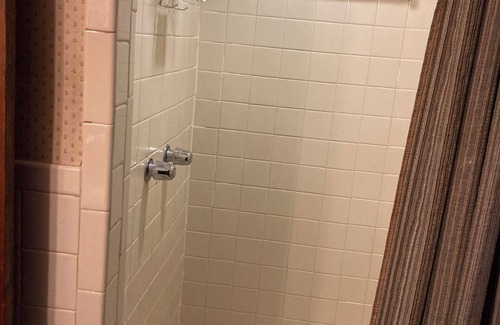 Lake Claire Apartment | Charming private suite near Emory University