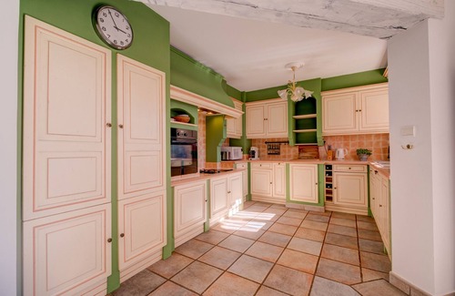 Bagnols-en-Foret Villa | Charming Provencal Villa; oasis of calm