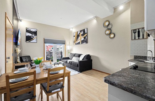 Palm Coast Condo | Charming, Quiet Condo in European Village with Balcony, near Beach