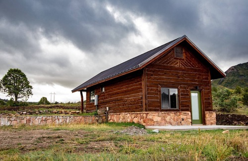 Mancos Cottage | Charming Ranch Cottage Retreat in Mancos: Cozy Comfort with WiFi!