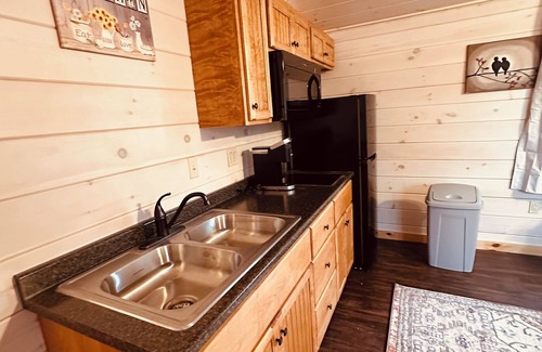 Surry Cabin | Charming Red Surry Cabin close to Acadia National Park and Bar Harbor