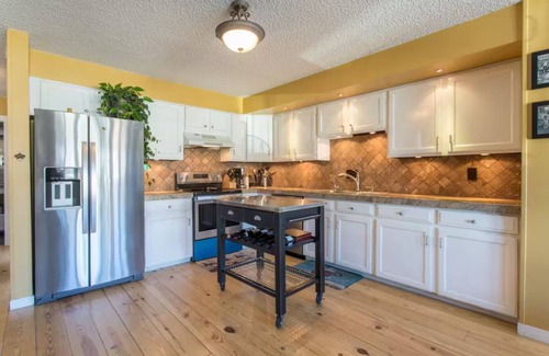 Flagstaff Condo | Charming, remodeled 2-bedroom condo with WiFi, AC in gorgeous Boulder