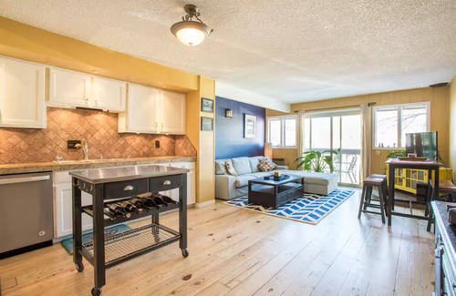 Flagstaff Condo | Charming, remodeled 2-bedroom condo with WiFi, AC in gorgeous Boulder