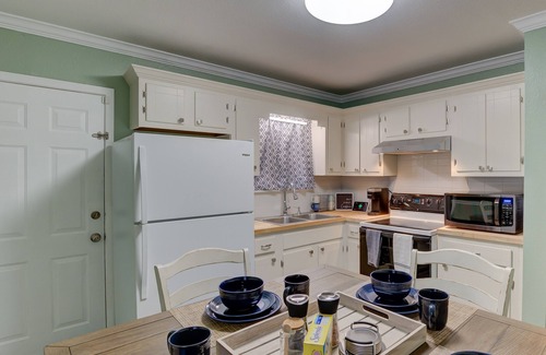 Highland Historic District House | Charming Remodeled Home close to several hospitals, downtown,.
