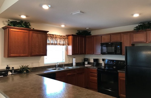 The Villages Villa | Charming Rental in the Village of Pinellas: Your Florida Oasis Awaits