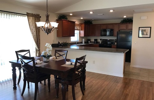 The Villages Villa | Charming Rental in the Village of Pinellas: Your Florida Oasis Awaits
