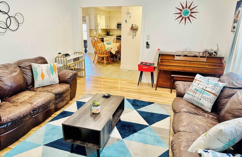 Sparks House | Charming Retreat/6 Beds