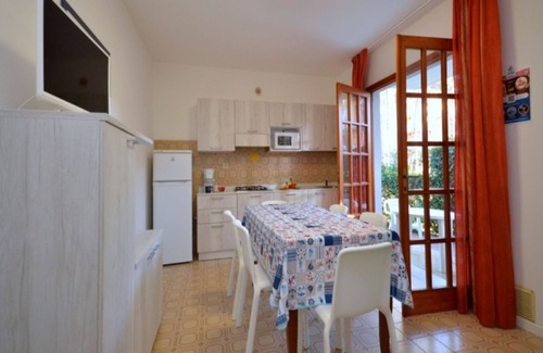 Bibione Lido del Sole Apartment | Charming Retreat Amidst the Pines