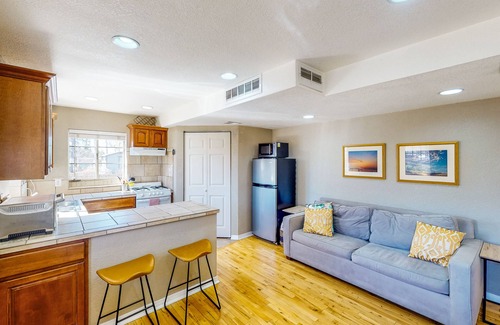 Sloan Lake House | Charming Retreat - Central Location - Dog-Friendly