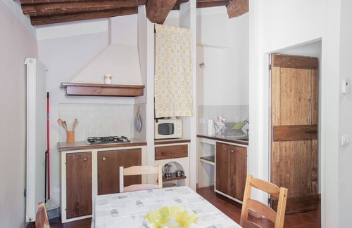 Sesto Fiorentino Apartment | Charming Retreat in Montorsoli