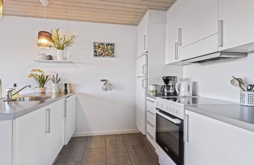 Lokken House | Charming Retreat near Beach - By Traum Ferienwohnungen