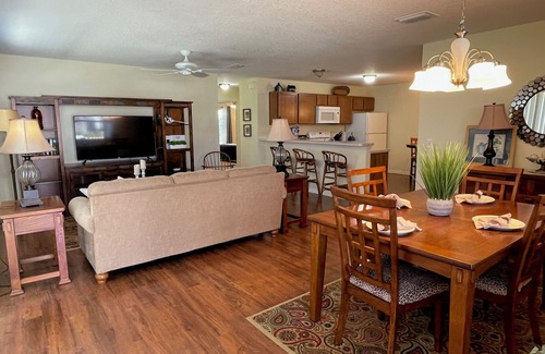 St. James House | Charming Retreat with Lanai, Patio, BBQ & Prime Location Near Town Squares!