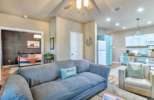 Highland Park House | Charming San Antonio Home ~ 4 Mi to Downtown