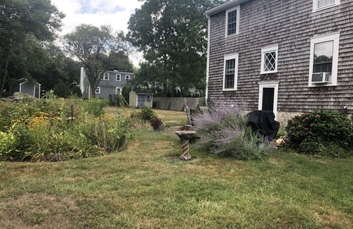 Dartmouth House | Charming Seashell Cottage rental in the Heart of Padanaram Village!