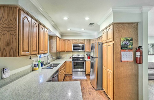 Lakehead-Lakeshore House | Charming Shasta Lake Retreat: Boat, Hike & Fish!
